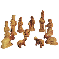 Nativity figurines