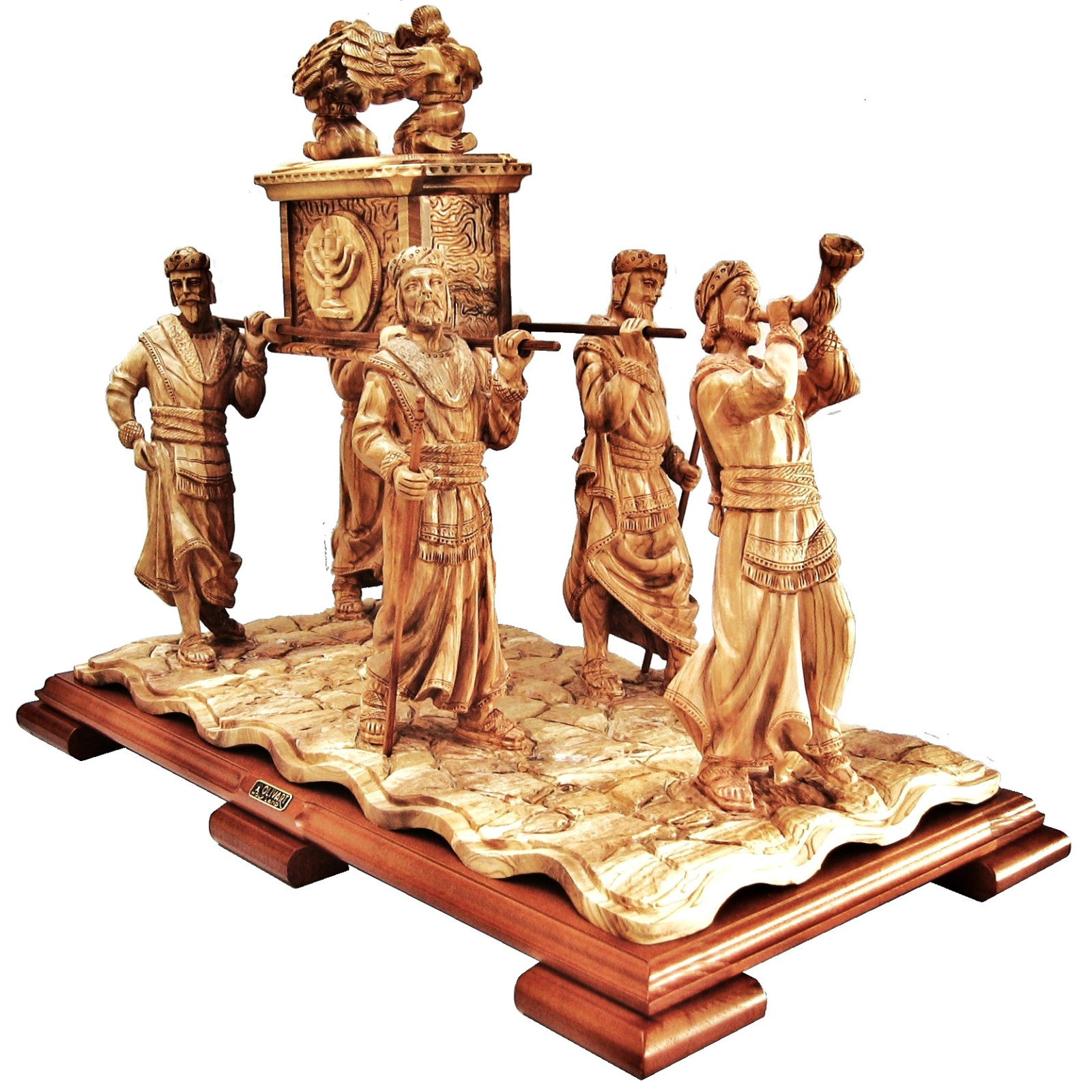 ark covenant statue